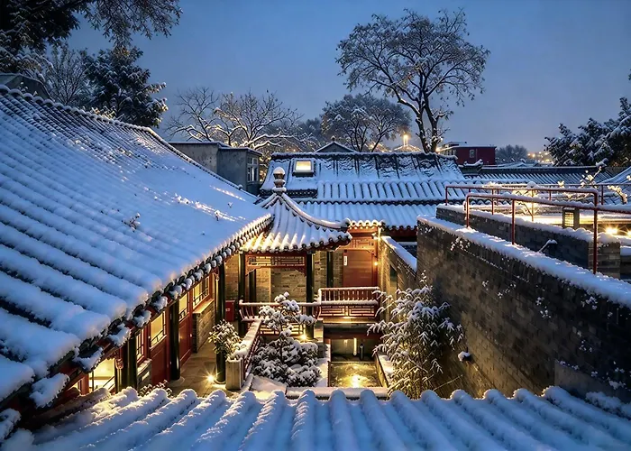 Xinxiang Yayuan: Beijing Courtyard with Sky Garden near Tiananmen